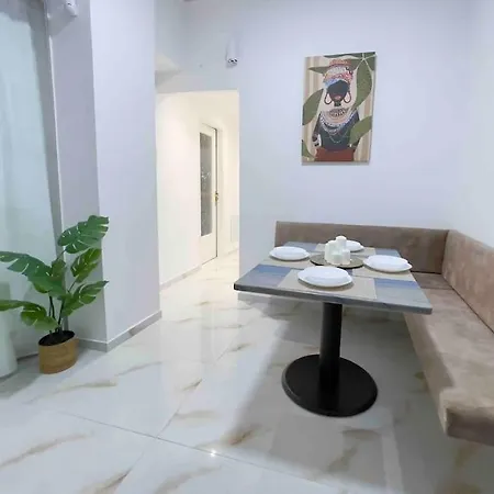 The Flat Next To The Metro Apartment